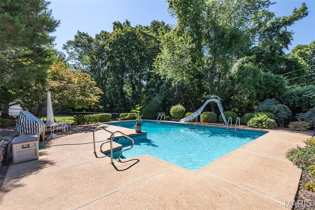 4802 Laketon Court, St Louis, MO 63128