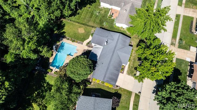 4802 Laketon Court, St Louis, MO 63128