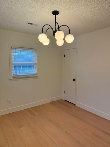 211 Edenbridge Lane, Spartanburg, SC 29301