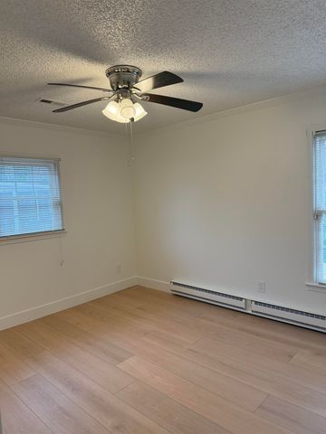 211 Edenbridge Lane, Spartanburg, SC 29301