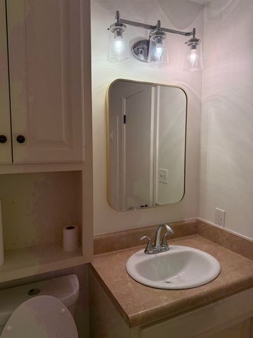 211 Edenbridge Lane, Spartanburg, SC 29301