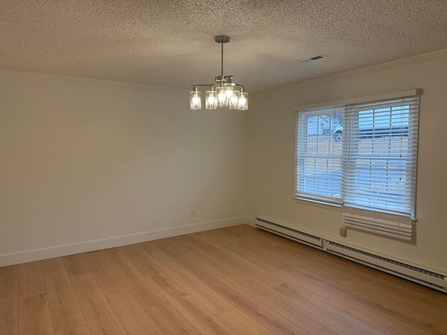 211 Edenbridge Lane, Spartanburg, SC 29301