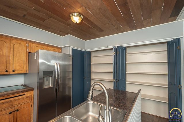 305 Maple ST, Wellsville, KS 66092