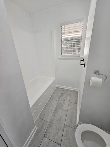 3605 W Houston, Paris, TX 75460