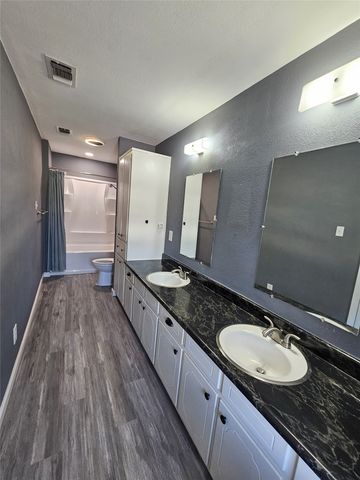 3605 W Houston, Paris, TX 75460