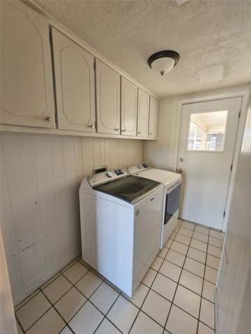 3605 W Houston, Paris, TX 75460