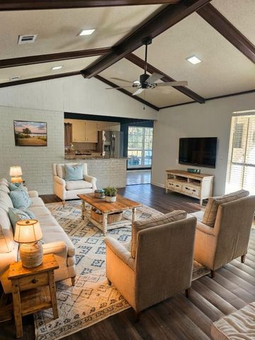 3605 W Houston, Paris, TX 75460