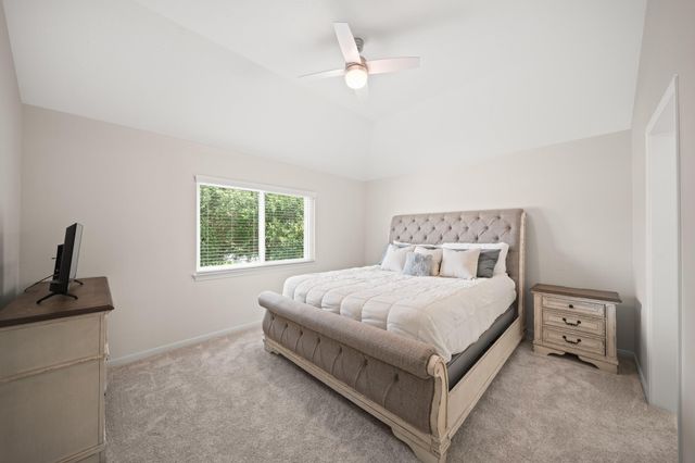 403 Trail Head Street, Friendswood, TX 77546