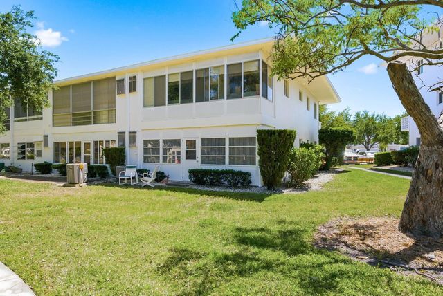 8220 112TH STREET 208, Seminole, FL 33772