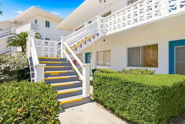 8220 112TH STREET 208, Seminole, FL 33772
