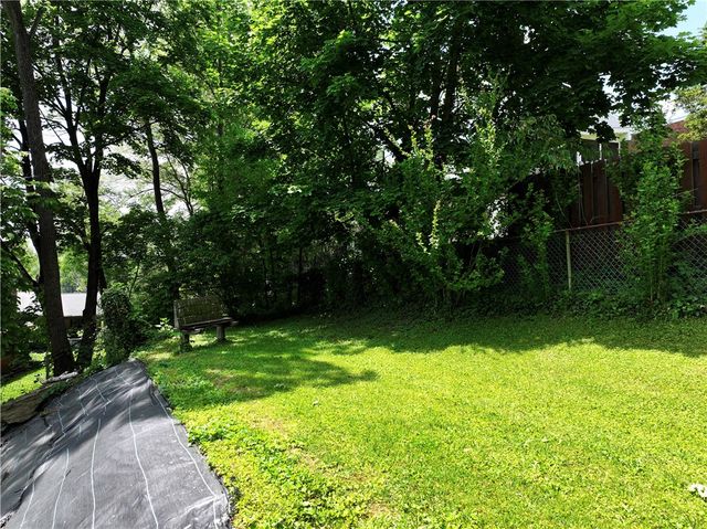 4435 Marywood Dr, Monroeville, PA 15146