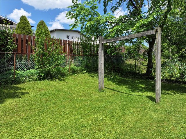 4435 Marywood Dr, Monroeville, PA 15146