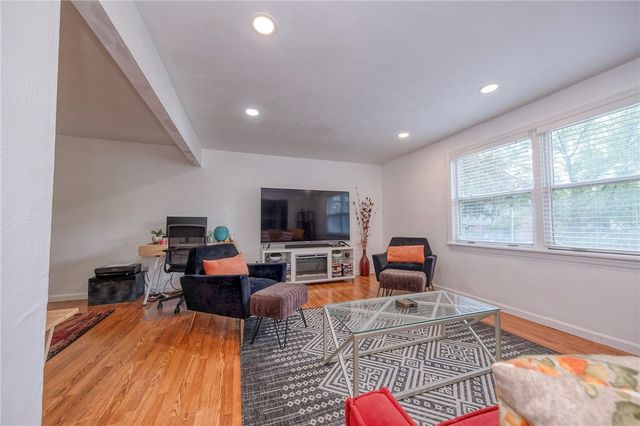 4435 Marywood Dr, Monroeville, PA 15146