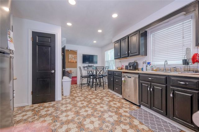 4435 Marywood Dr, Monroeville, PA 15146