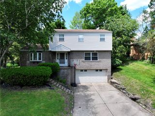 4435 Marywood Dr, Monroeville, PA 15146
