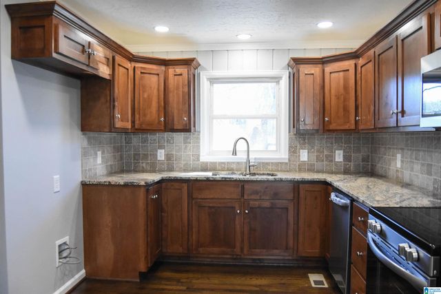 1619 WOODLAND DRIVE, Oxford, AL 36203