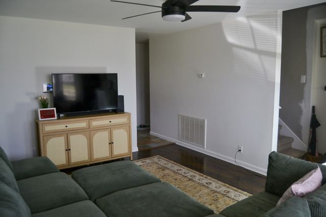 201 Jumpers Pass, Oak Grove, KY 42262