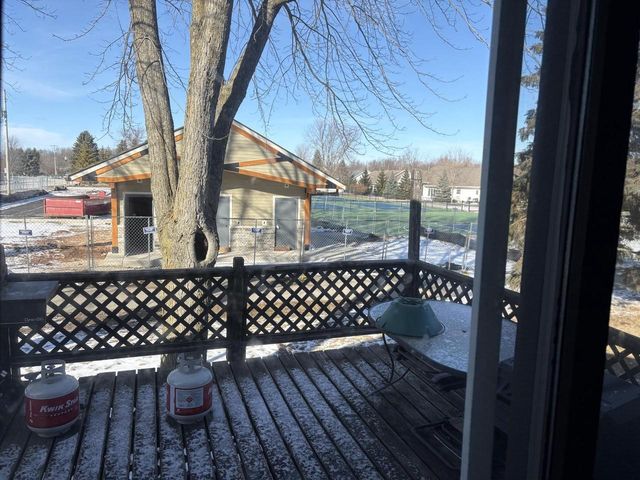 3722 N Casaloma Drive, Appleton, WI 54913