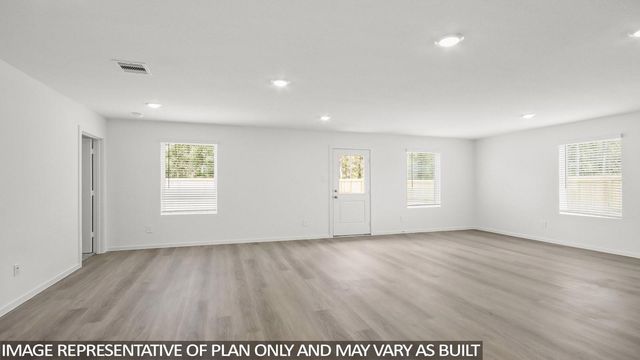 637 Iron Horse Drive, Conroe, TX 77303