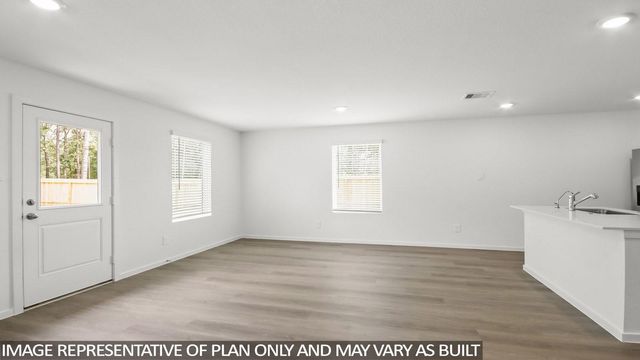 637 Iron Horse Drive, Conroe, TX 77303