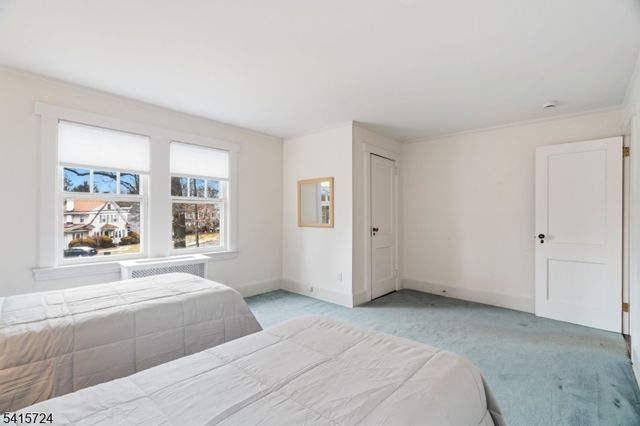 97 Harding Rd, Glen Rock Boro, NJ 07452