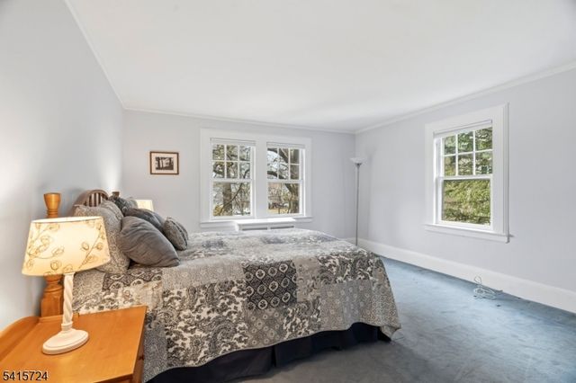 97 Harding Rd, Glen Rock Boro, NJ 07452