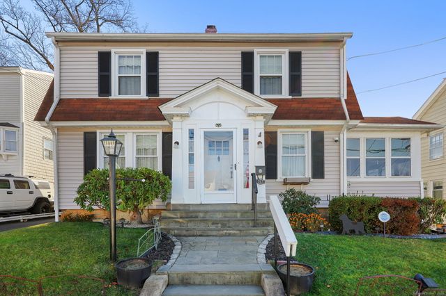 315 Tesiny Avenue, Bridgeport, CT 06606