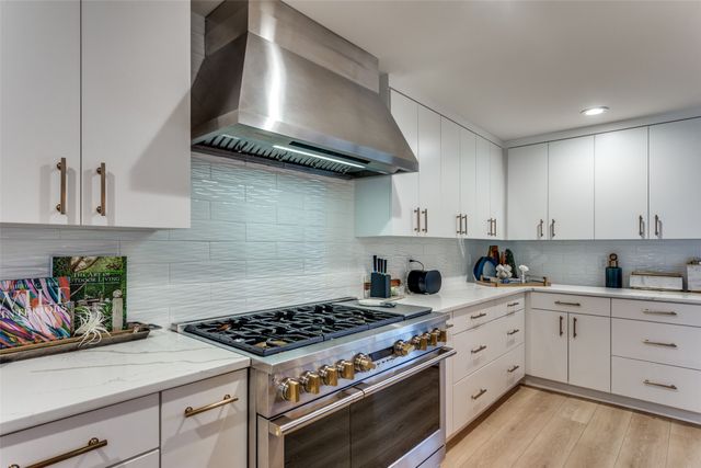 3417 Worth Hills Drive, Fort Worth, TX 76109