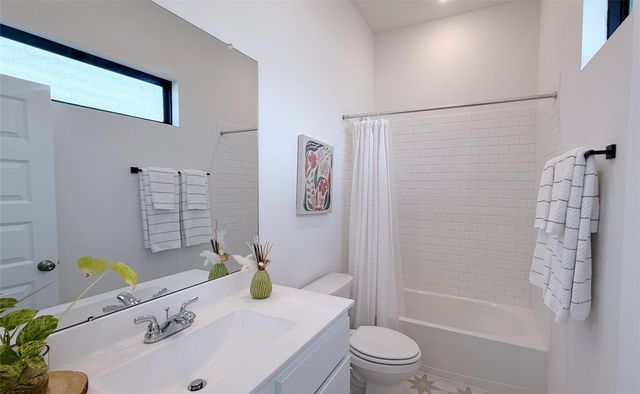 6018 Rolling Stream Court, Fulshear, TX 77441