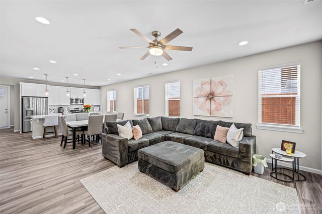 6684 Skipper Lane SE, Port Orchard, WA 98367