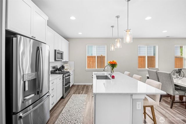 6684 Skipper Lane SE, Port Orchard, WA 98367