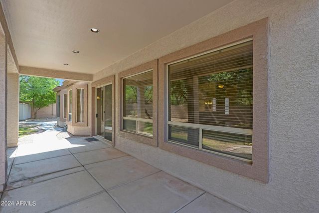 7632 E Snowdon Circle, Mesa, AZ 85207