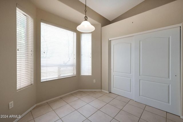 7632 E Snowdon Circle, Mesa, AZ 85207