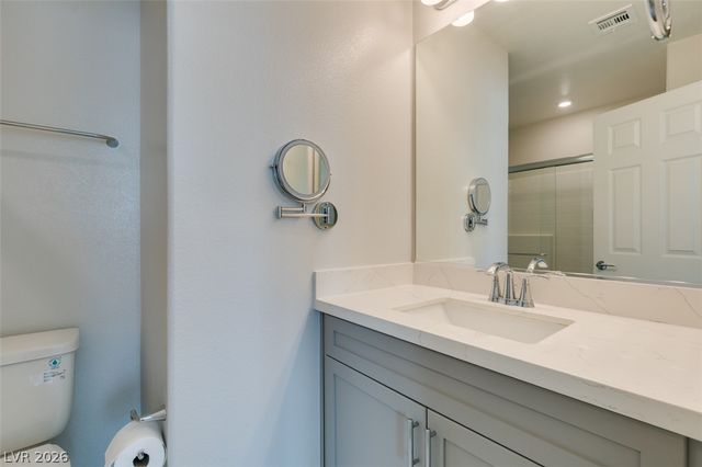 5618 Beguiling Falls Street, Las Vegas, NV 89148