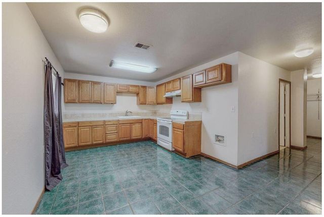 110-114 Indiana Street SE, Albuquerque, NM 87108