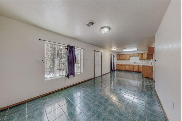 110-114 Indiana Street SE, Albuquerque, NM 87108