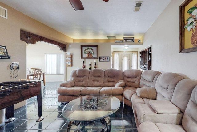 110-114 Indiana Street SE, Albuquerque, NM 87108