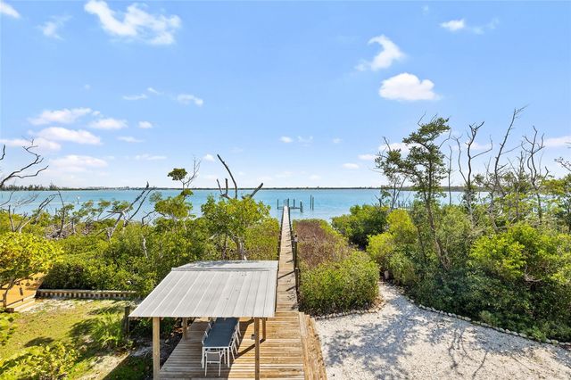 9664 PRIVATEER RD, Placida, FL 33946