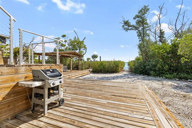 9664 PRIVATEER RD, Placida, FL 33946