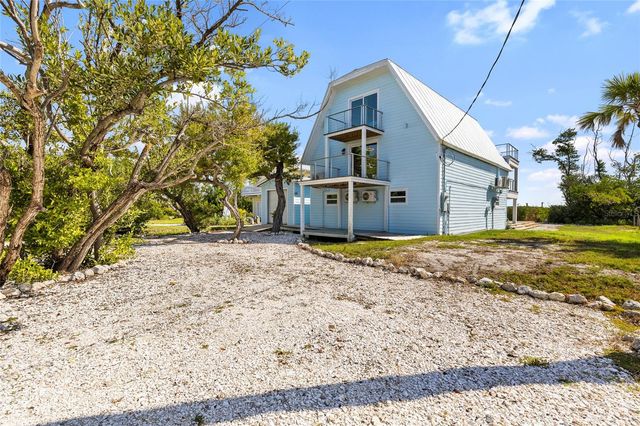 9664 PRIVATEER RD, Placida, FL 33946