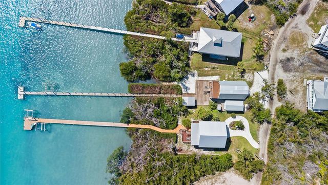 9664 PRIVATEER RD, Placida, FL 33946