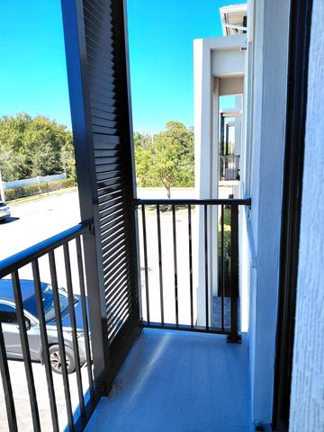 8878 Lake Worth Road 209, Lake Worth, FL 33467