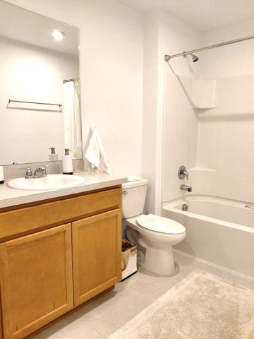 8878 Lake Worth Road 209, Lake Worth, FL 33467