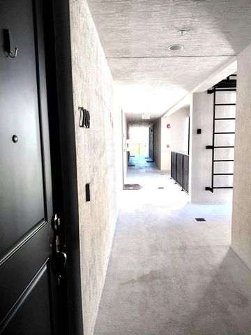 8878 Lake Worth Road 209, Lake Worth, FL 33467