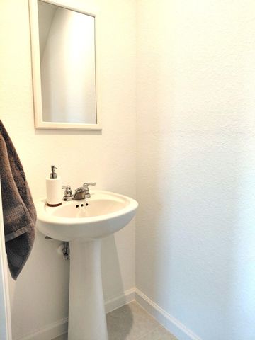 8878 Lake Worth Road 209, Lake Worth, FL 33467