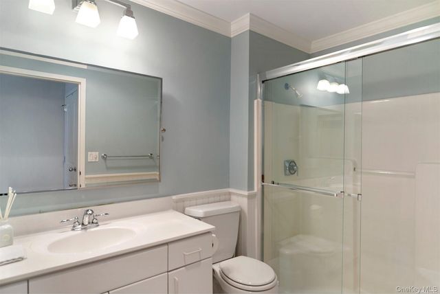 260 Dune Road 75E, Westhampton Beach, NY 11978