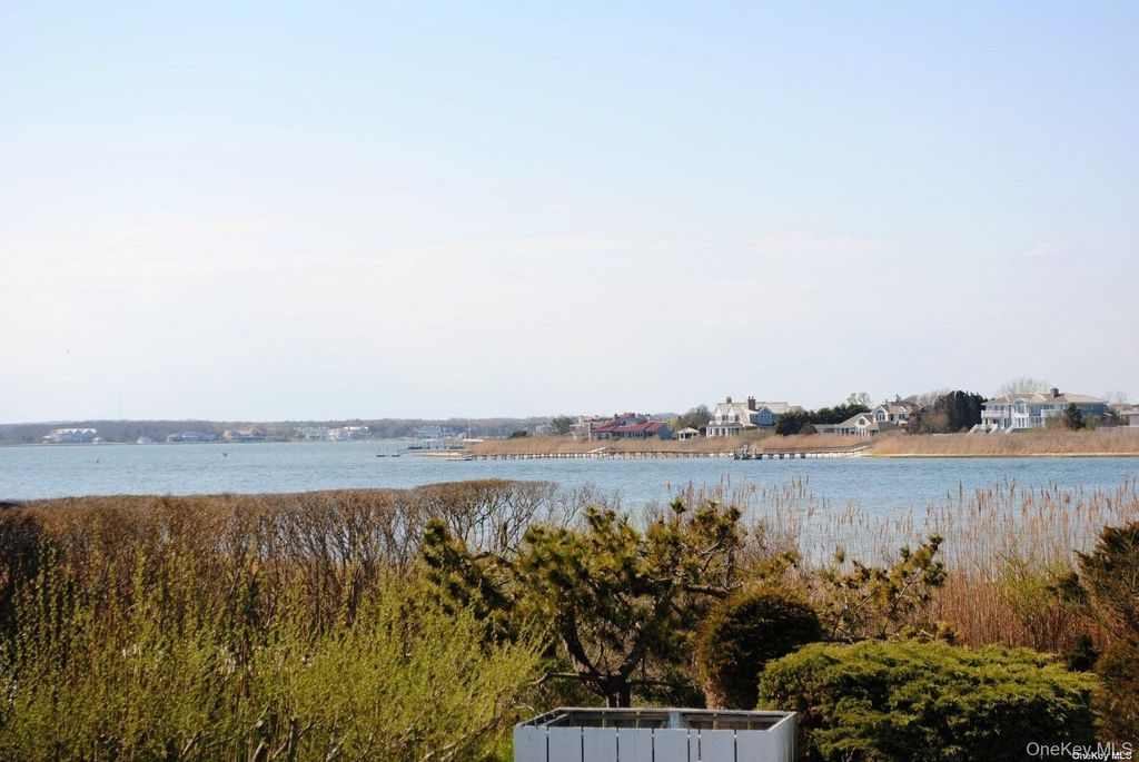 260 Dune Road 75E, Westhampton Beach, NY 11978