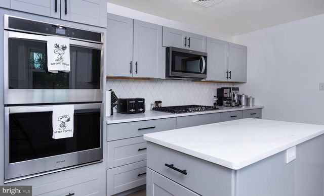 6331 OLD CARLISLE RD, Dover, PA 17315