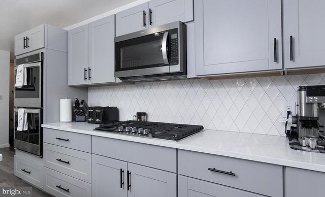 6331 OLD CARLISLE RD, Dover, PA 17315