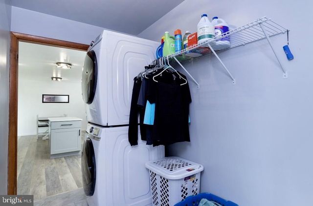 6331 OLD CARLISLE RD, Dover, PA 17315